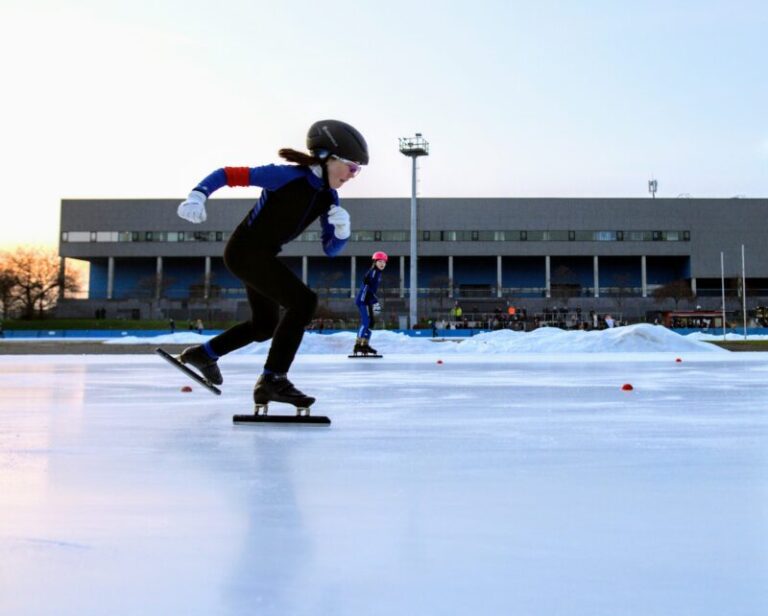 Kinder-und-Jugendspiele_Eisschnelllauf_SSBD-1-1
